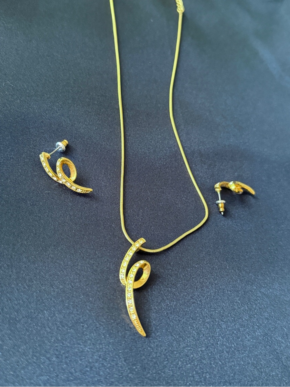 Gold Crystal Loop Pendant Necklace and Earrings Set